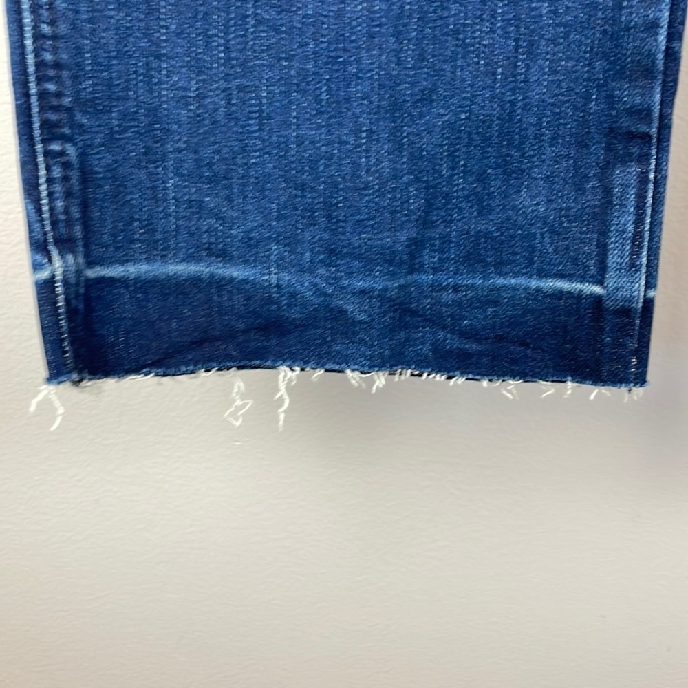NWOT Old Navy Jeans SZ4 Flare Ankle High Rise Dark Wash Secret Slim Pockets - Picture 4 of 9